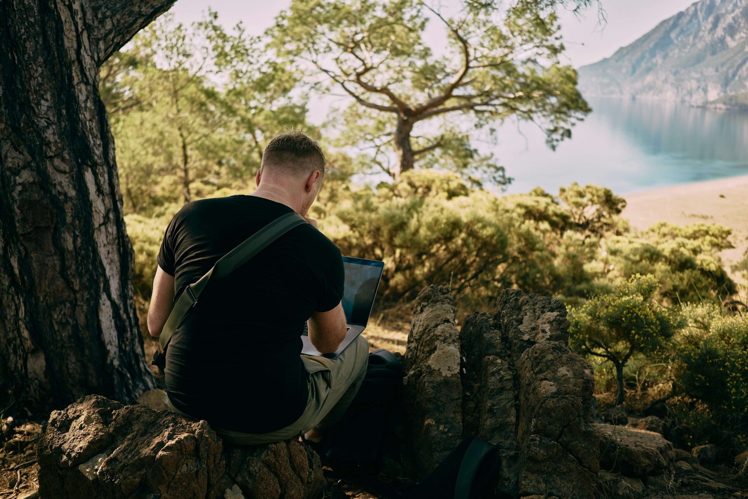 Tax Address for Digital Nomads and Freelancers in Greece: What Are Your Options?